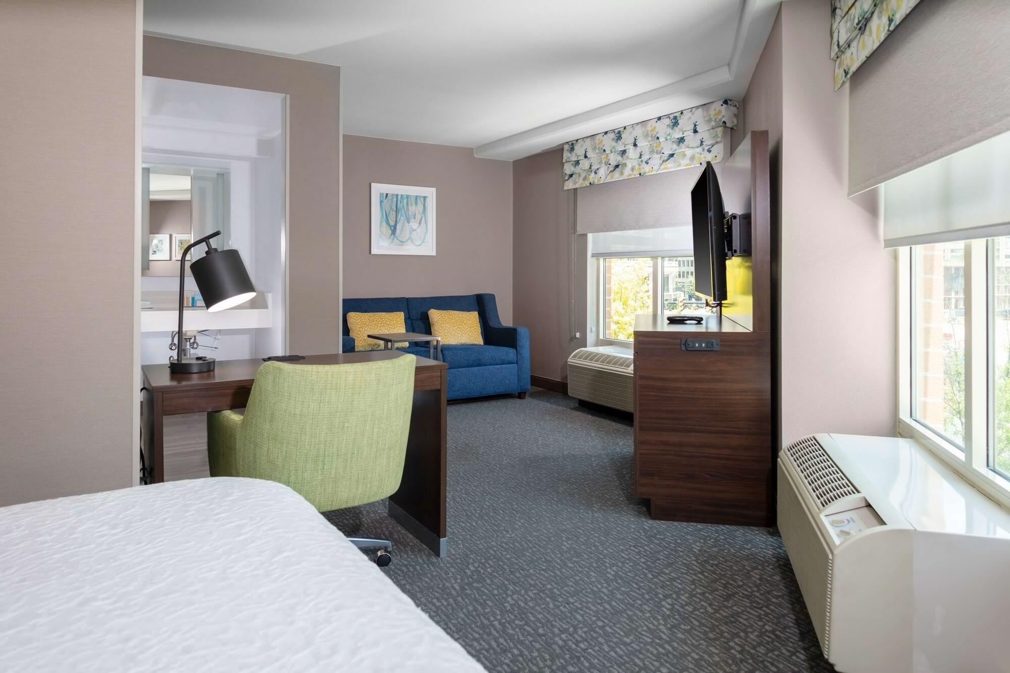 Hampton & Crystal Dca Hotel Arlington