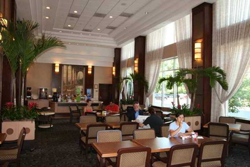 Hampton & Crystal Dca Hotel Arlington